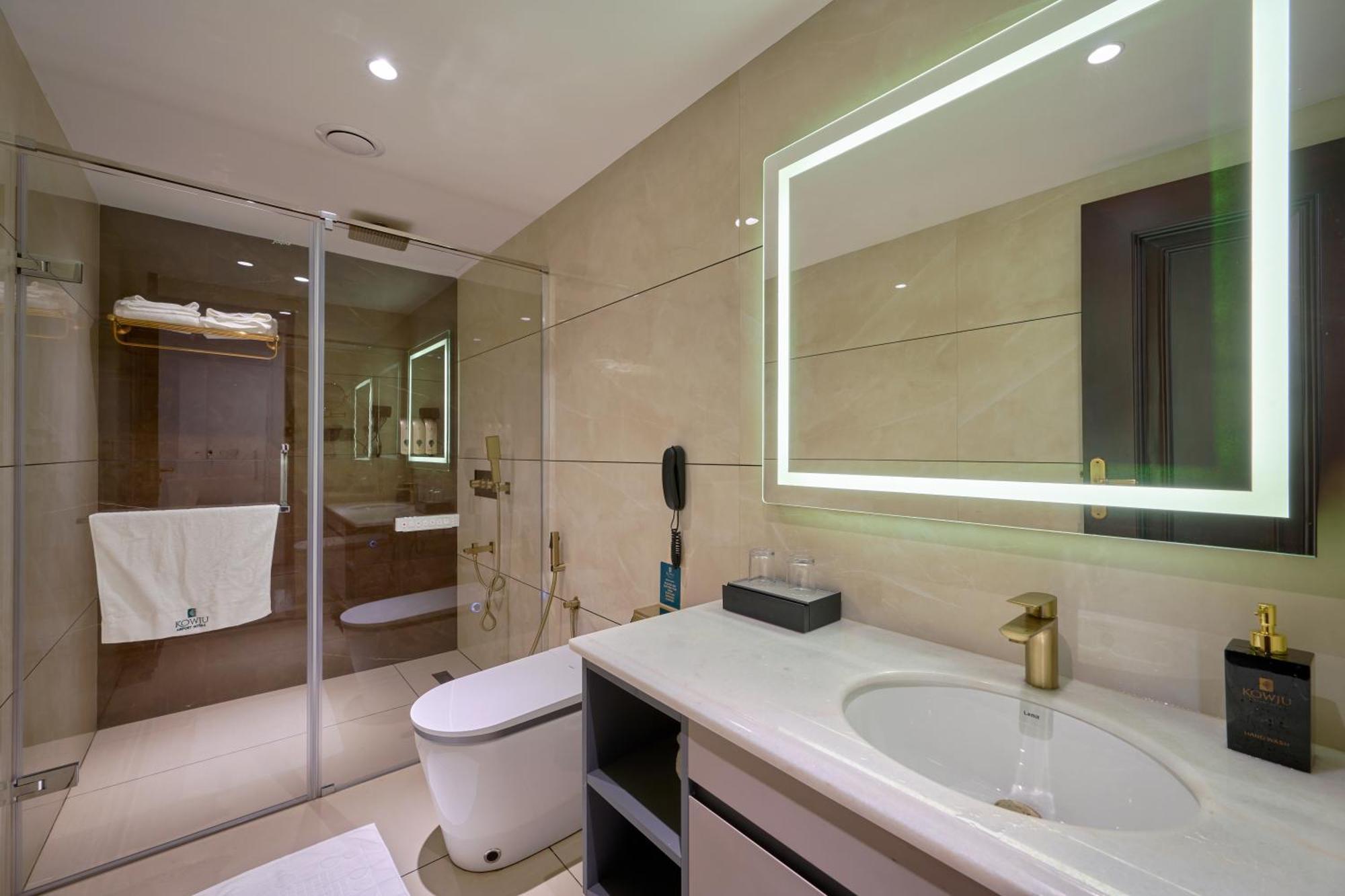 Kowju Airport Hotel Calicut Kondotty Экстерьер фото